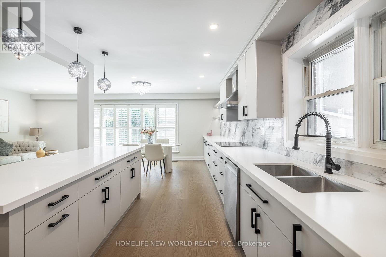 192 Combe Avenue, Toronto, Ontario  M3H 4K5 - Photo 10 - C13817076