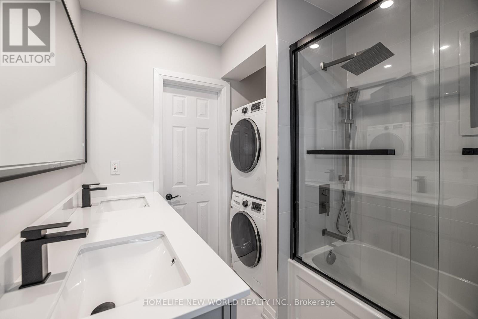 192 Combe Avenue, Toronto, Ontario  M3H 4K5 - Photo 16 - C13817076