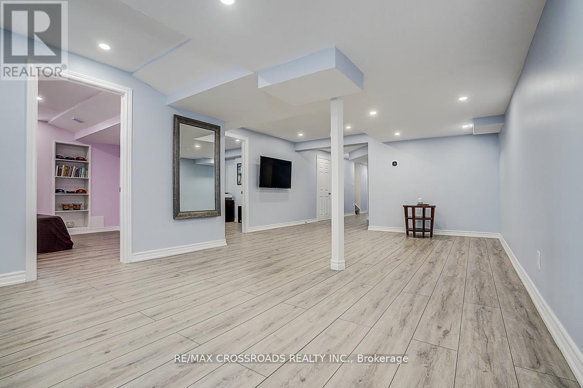 619 Fernbank Road, Newmarket, Ontario  L3X 3E4 - Photo 43 - N13817068
