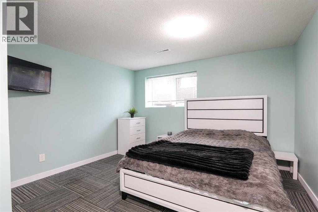 115 Mt. Crandell Cres W, Lethbridge, Alberta  T1K 6L7 - Photo 25 - A2345865