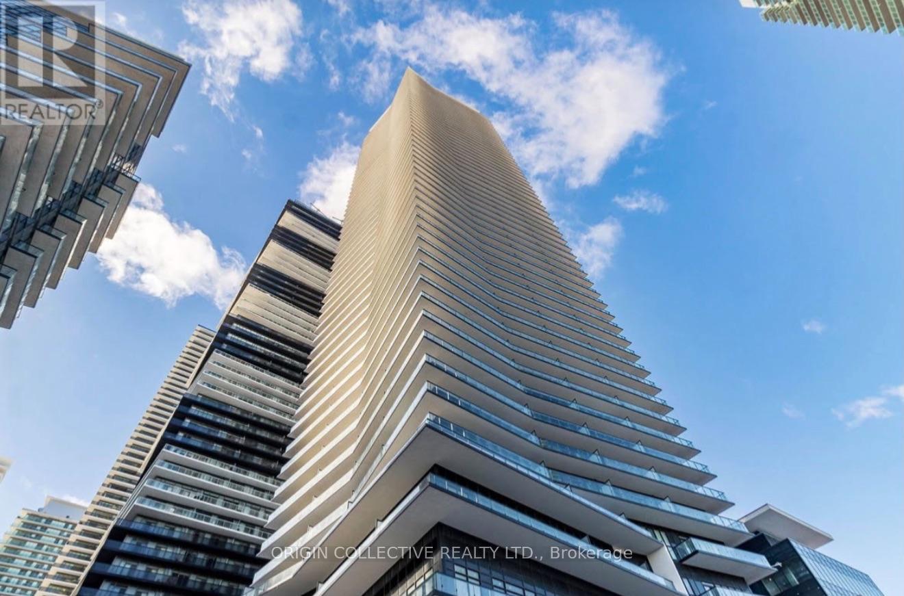 810 - 38 ANNIE CRAIG DRIVE, Toronto, Ontario