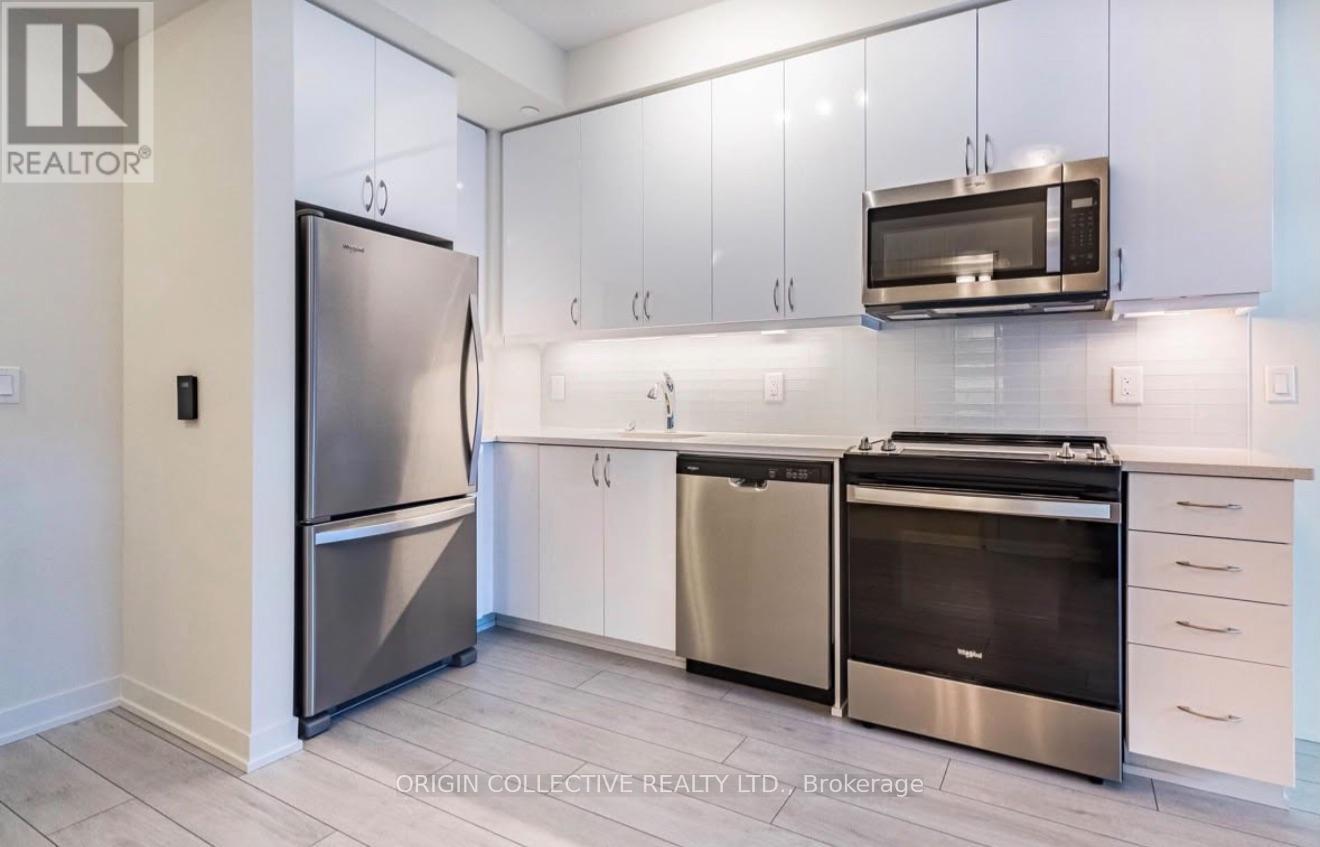 810 - 38 Annie Craig Drive, Toronto, Ontario M8V 0G9 - Photo 2 - W13817084