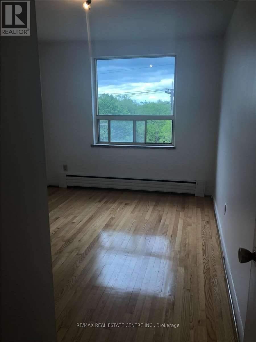 14 - 2362 Islington Avenue, Toronto, Ontario  M9W 3X3 - Photo 14 - W13817088