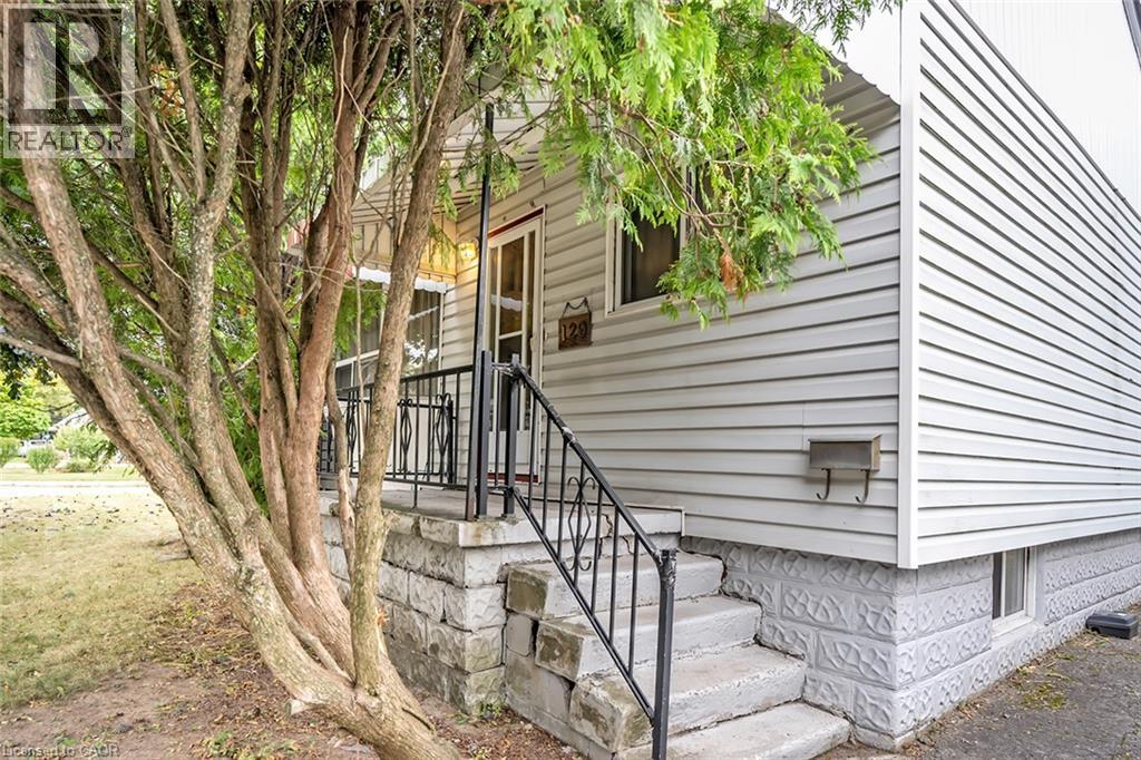 129 Selkirk Avenue, Hamilton, Ontario  L8H 5M1 - Photo 3 - 40865413