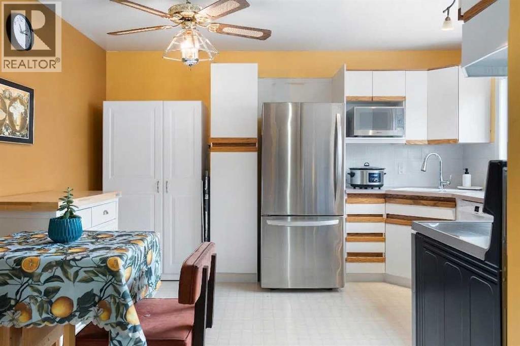 5009 North Haven Drive Nw, Calgary, Alberta  T2K 2K3 - Photo 13 - A2343870