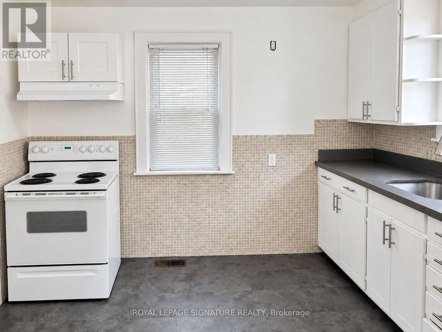 Upper - 132 Bridgeport Road E, Waterloo, Ontario  N2J 2K4 - Photo 13 - X13817090