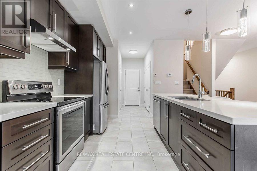 101 Greenwich Avenue, Hamilton, Ontario  L8J 0L6 - Photo 5 - X13817094