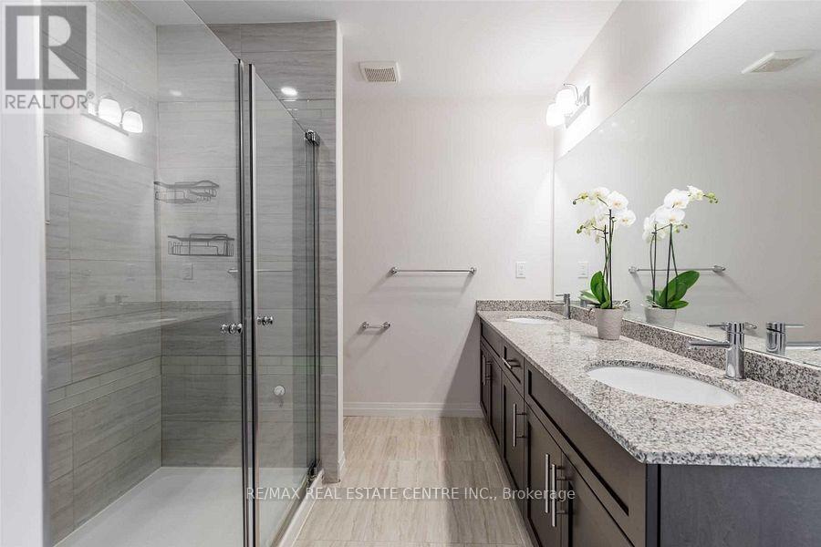 101 Greenwich Avenue, Hamilton, Ontario  L8J 0L6 - Photo 7 - X13817094