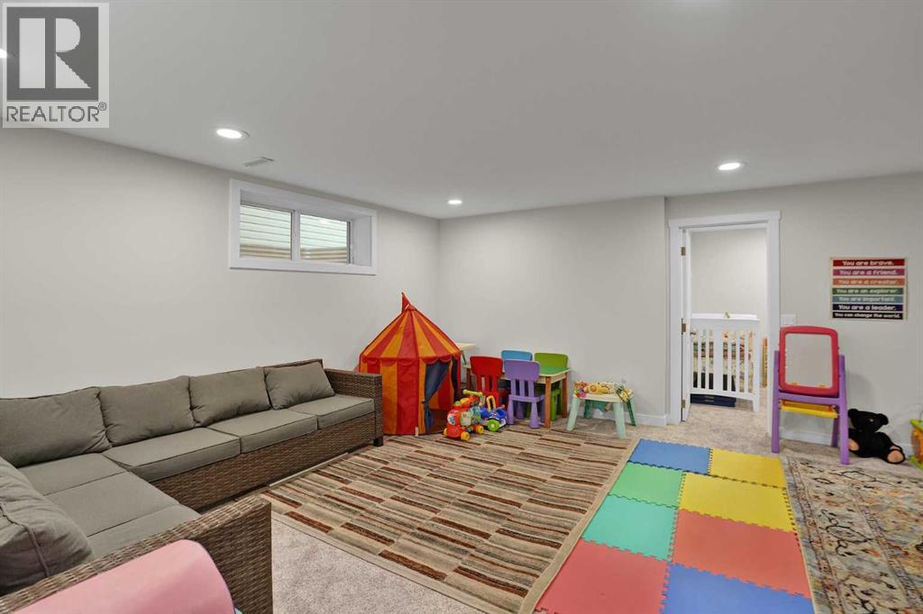 132 Nolanhurst Crescent NW, Calgary, Alberta  T3R 0Z4 - Photo 35 - A2346056