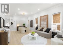 44 HAWKVIEW BOULEVARD, Vaughan, Ontario
