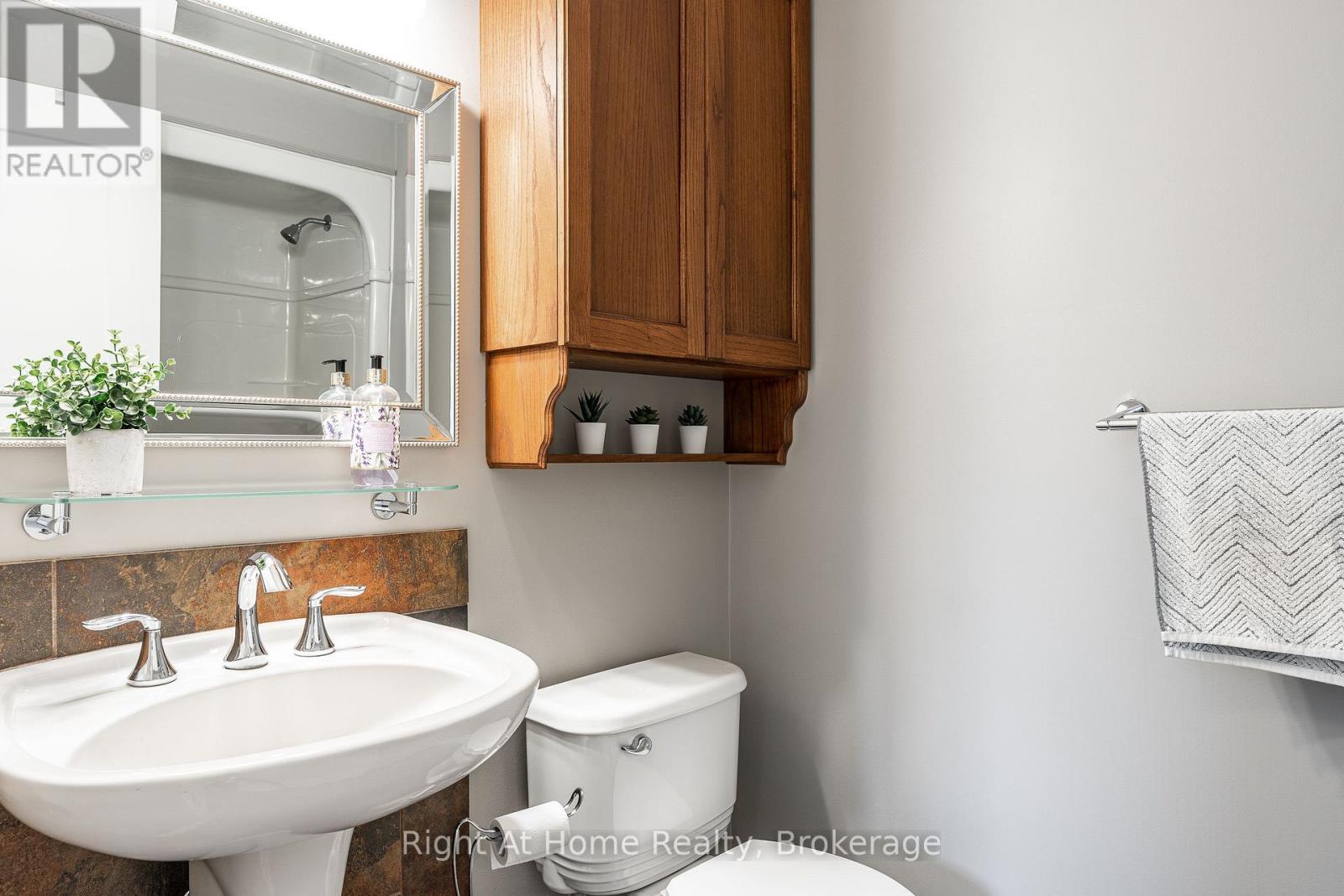 117 Pleasant Drive, Stratford, Ontario  N5A 4X5 - Photo 25 - X13817144