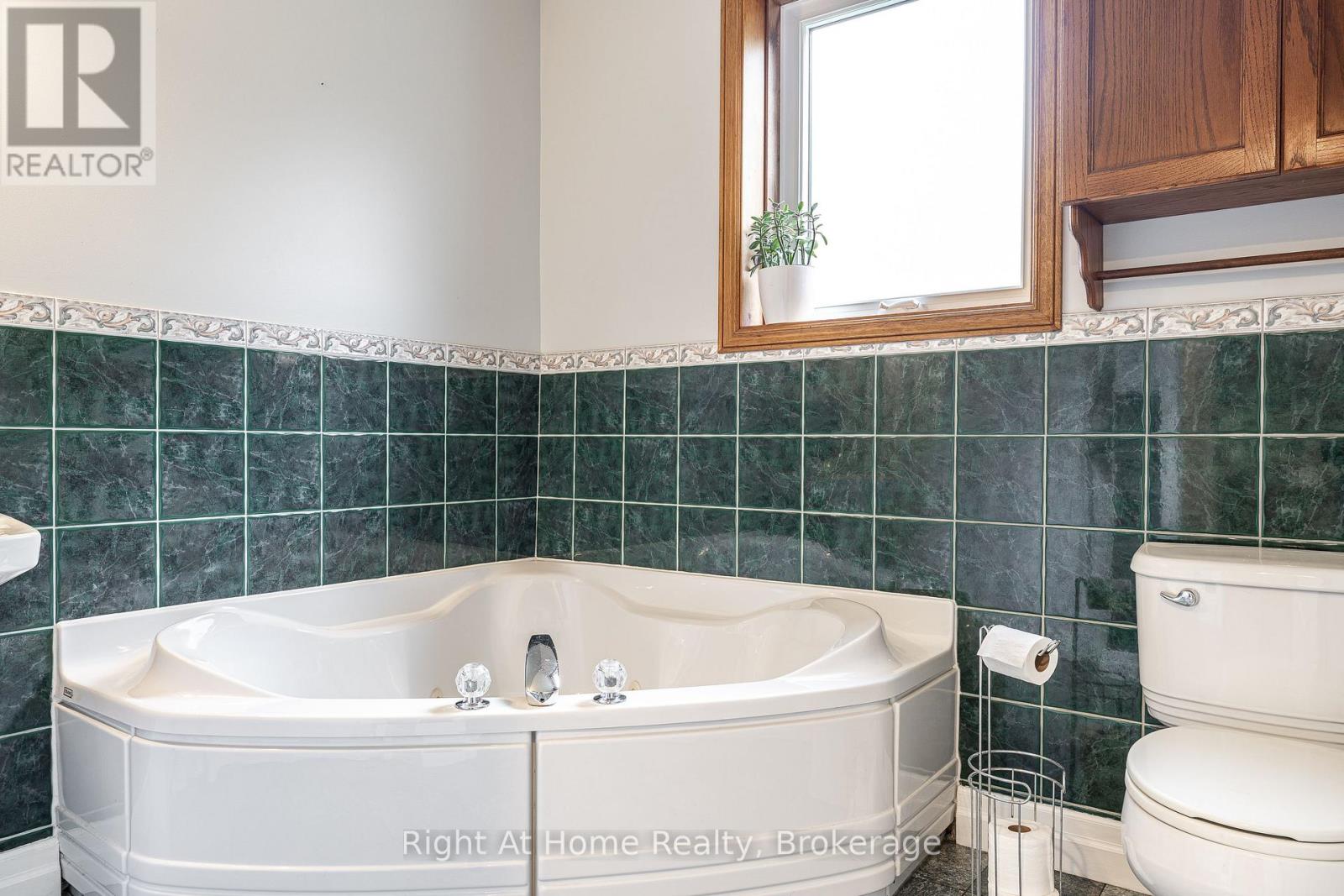 117 Pleasant Drive, Stratford, Ontario  N5A 4X5 - Photo 35 - X13817144