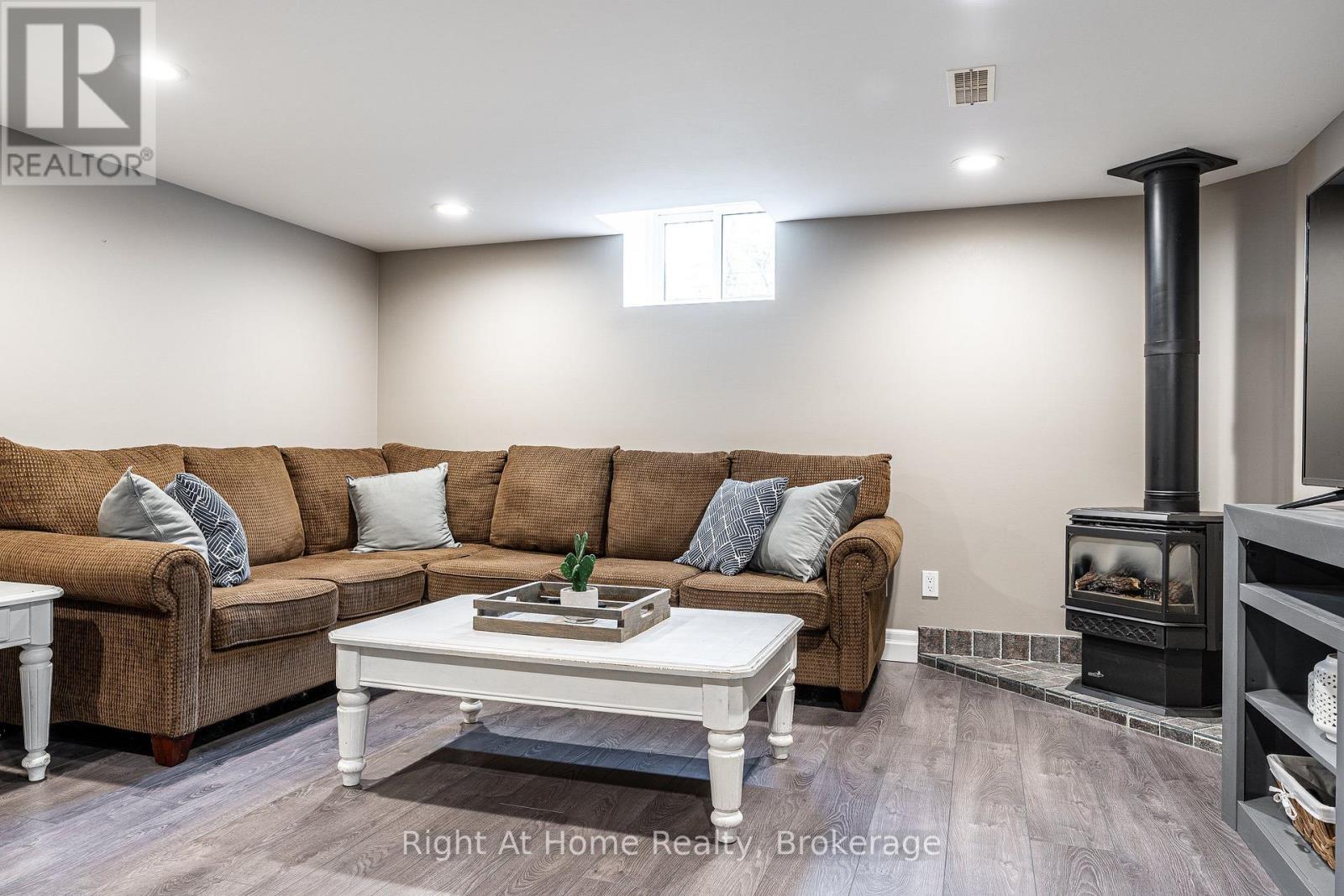 117 Pleasant Drive, Stratford, Ontario  N5A 4X5 - Photo 36 - X13817144
