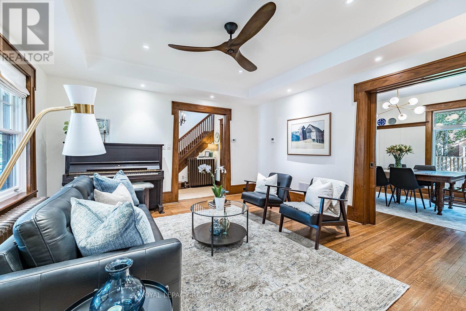 21 Eastbourne Crescent, Toronto, Ontario  M8V 1W5 - Photo 12 - W13817114