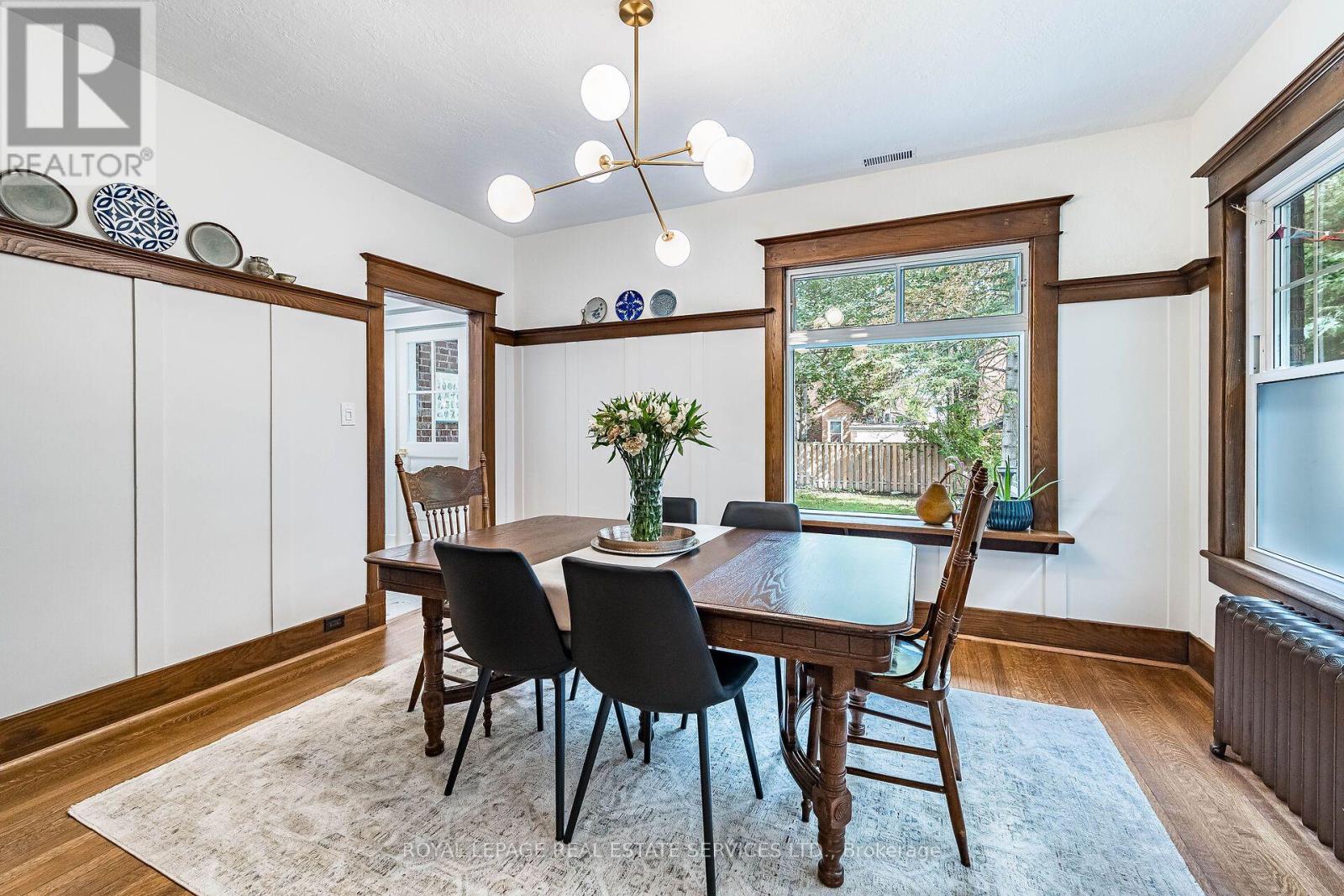 21 Eastbourne Crescent, Toronto, Ontario  M8V 1W5 - Photo 15 - W13817114
