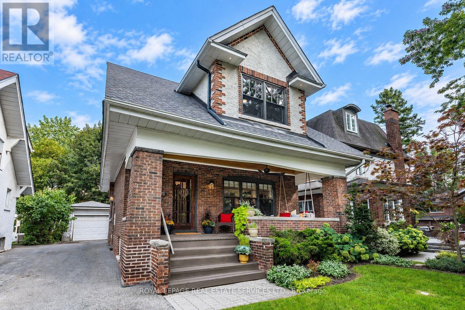 21 Eastbourne Crescent, Toronto, Ontario  M8V 1W5 - Photo 4 - W13817114