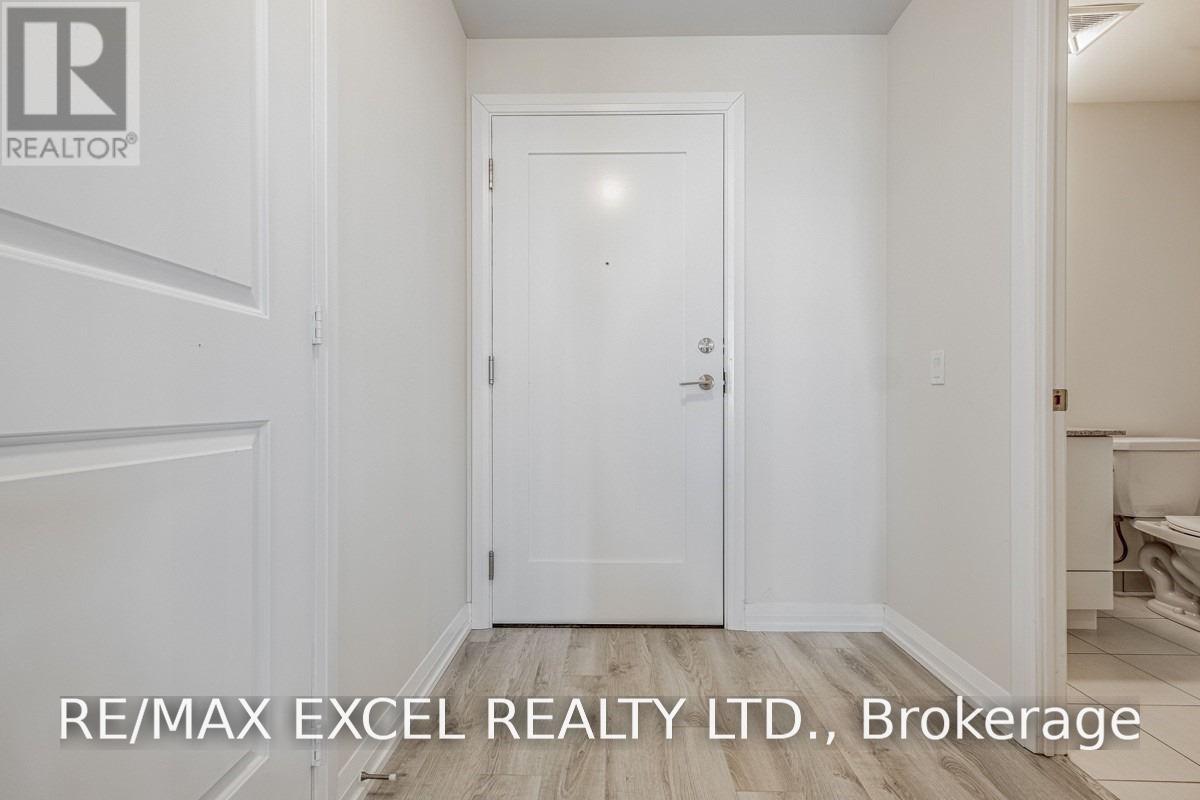 609 - 65 Watergarden Drive, Mississauga, Ontario  L5R 0G9 - Photo 3 - W13817130