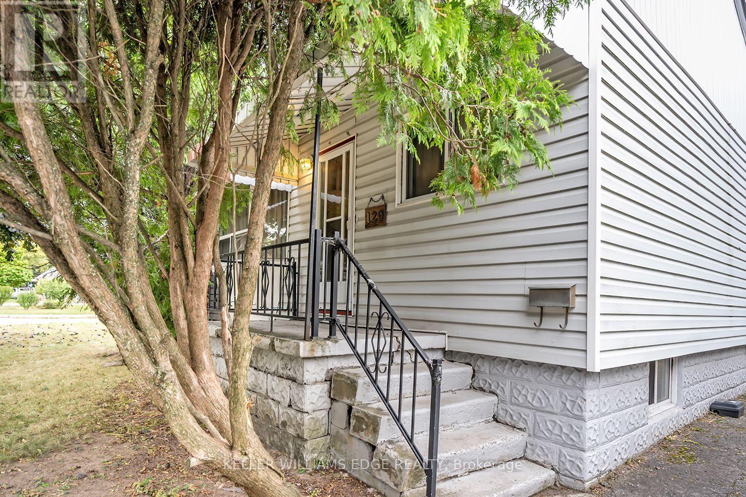 129 Selkirk Avenue, Hamilton, Ontario  L8H 5M1 - Photo 3 - X13817140