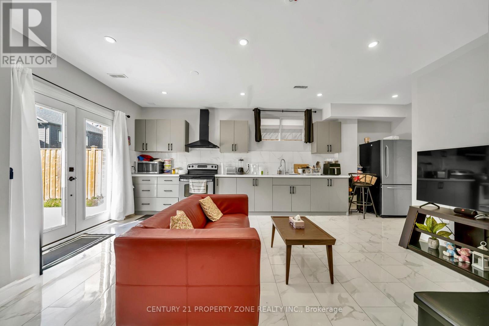 187 Forest Creek Drive, Kitchener, Ontario  N2R 0M1 - Photo 32 - X13817104