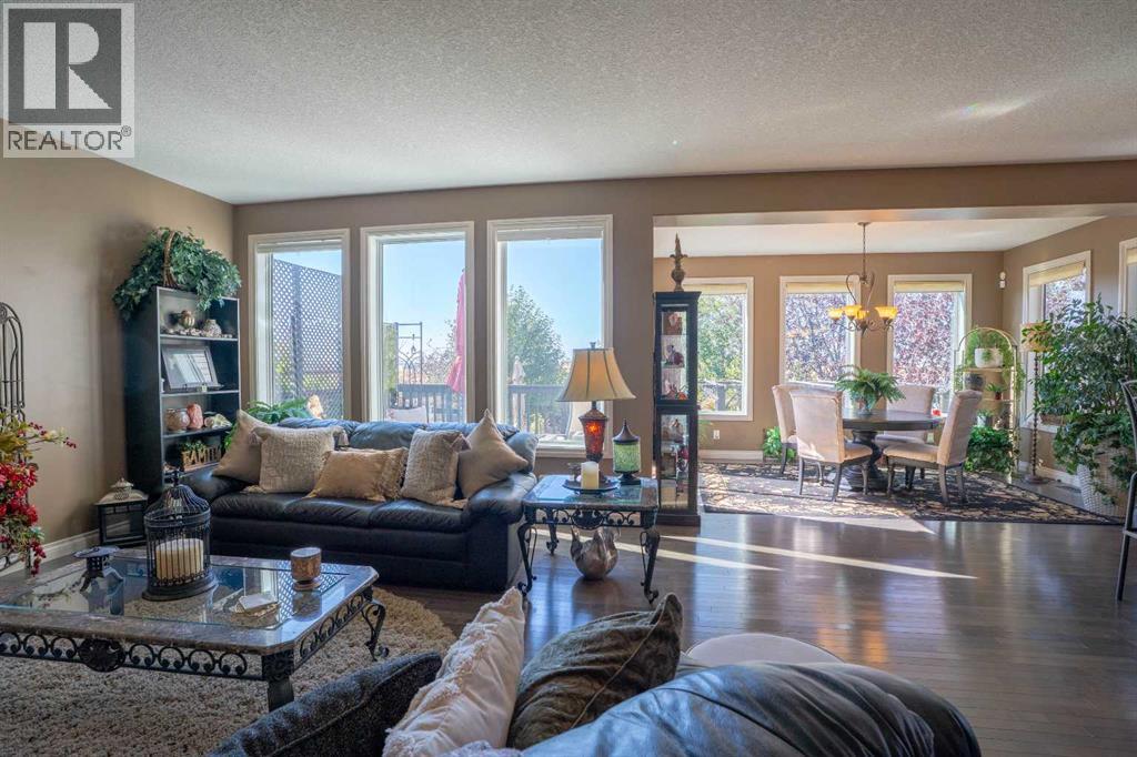 460 Sunset Link, Crossfield, Alberta  T0M 0S0 - Photo 23 - A2347495