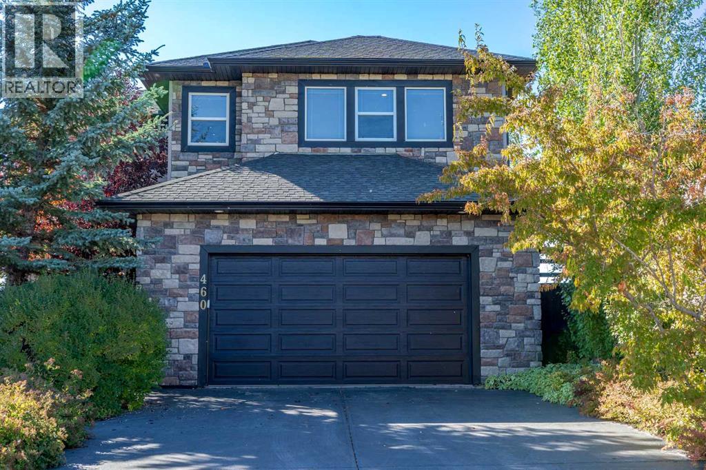 460 Sunset Link, Crossfield, Alberta  T0M 0S0 - Photo 1 - A2347495