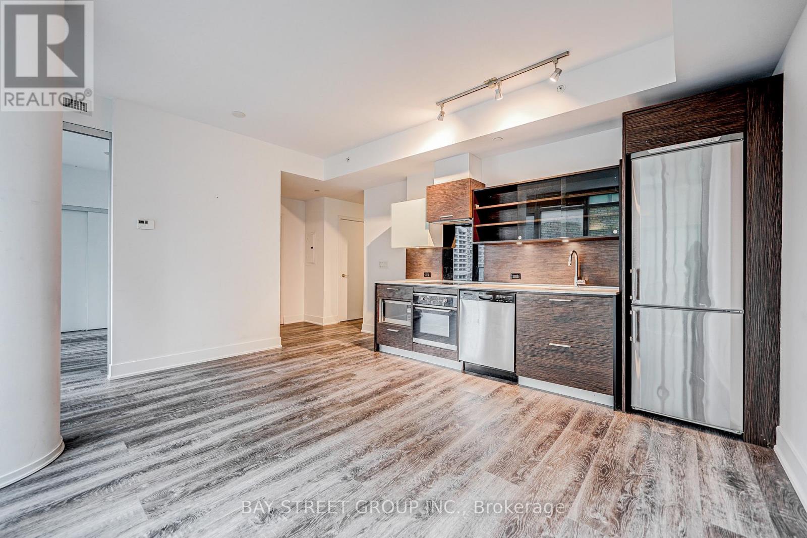 609 - 75 St Nicholas Street, Toronto, Ontario  M4Y 0A5 - Photo 11 - C13817170