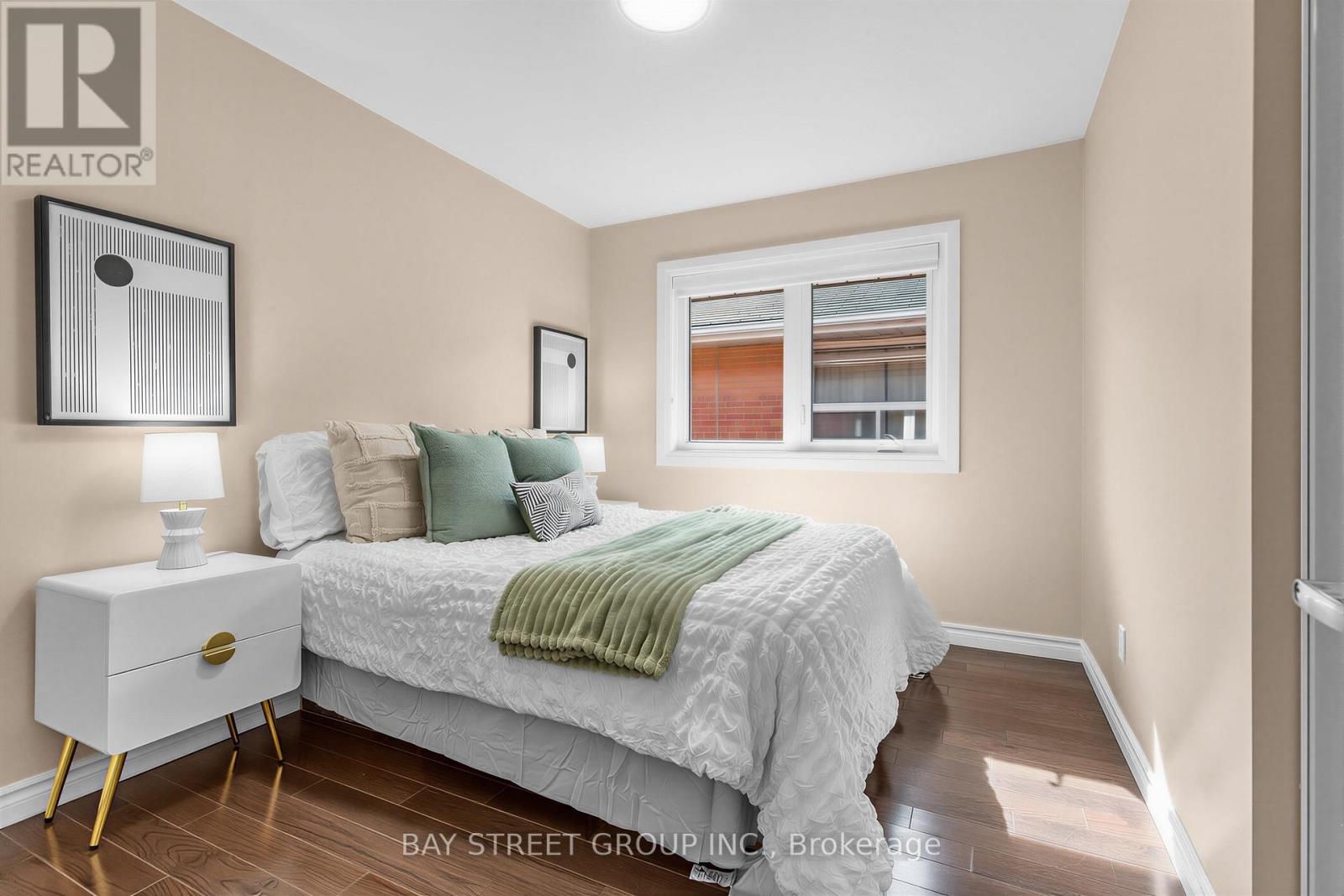 8 Amethyst Road, Toronto, Ontario  M1T 2E7 - Photo 12 - E13817150
