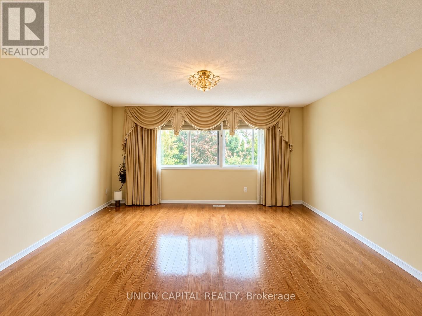 21 Strawberry Hills Drive, Toronto, Ontario  M1V 3X9 - Photo 14 - E13817158