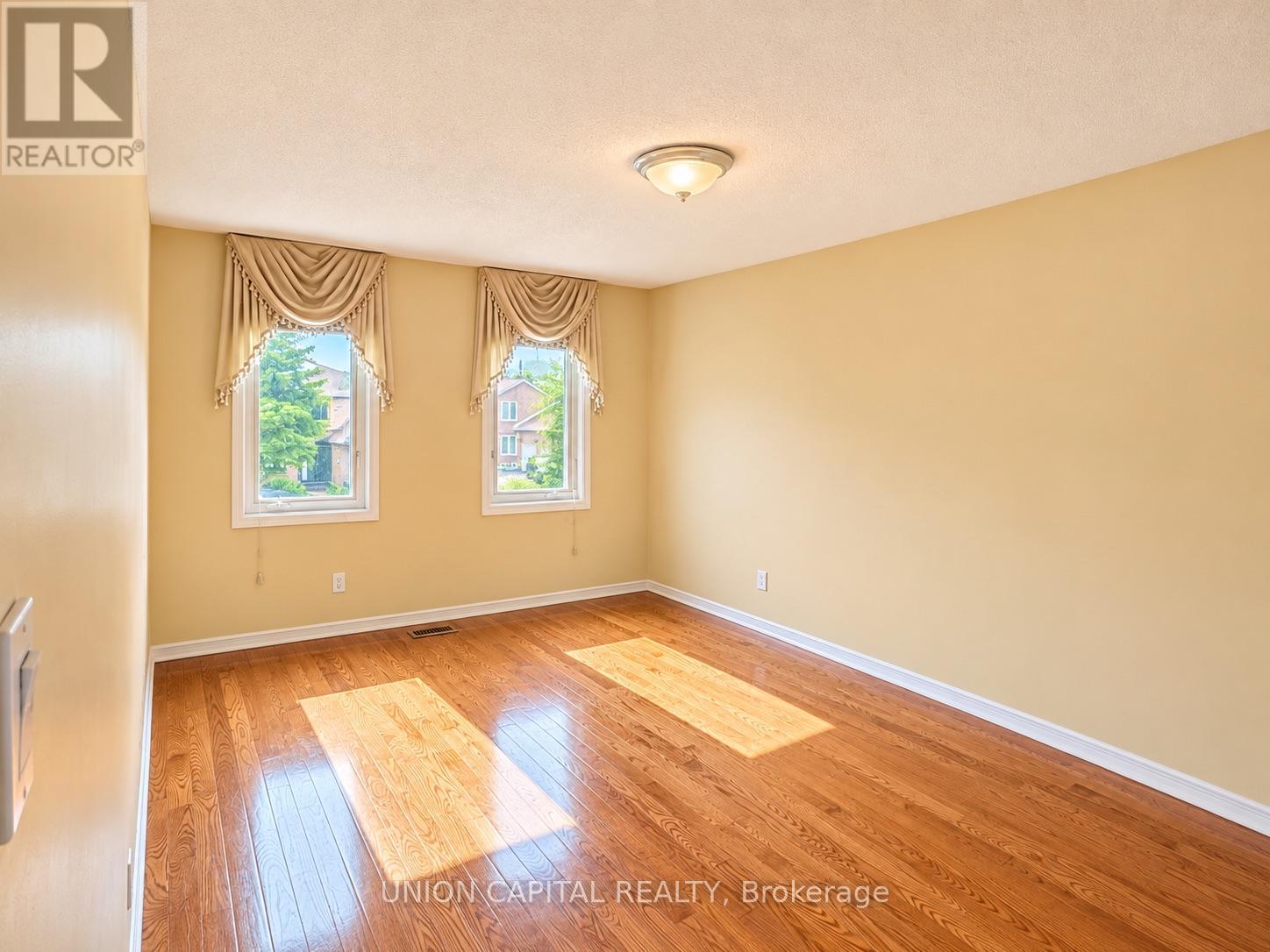 21 Strawberry Hills Drive, Toronto, Ontario  M1V 3X9 - Photo 19 - E13817158