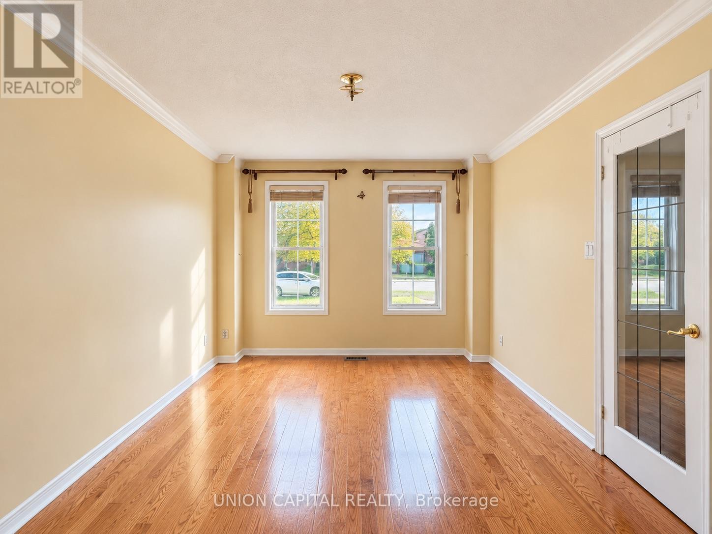21 Strawberry Hills Drive, Toronto, Ontario  M1V 3X9 - Photo 3 - E13817158