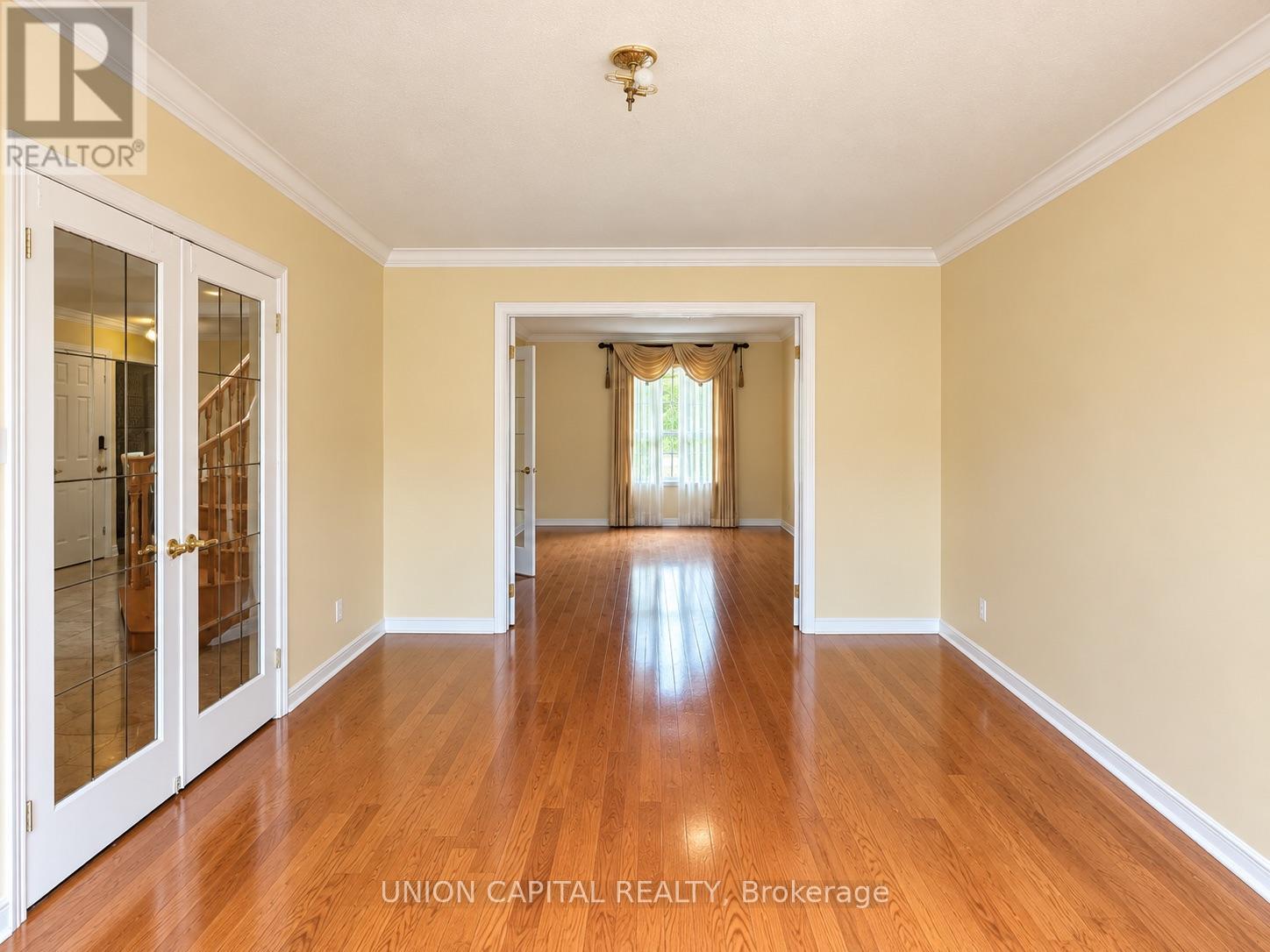 21 Strawberry Hills Drive, Toronto, Ontario  M1V 3X9 - Photo 4 - E13817158