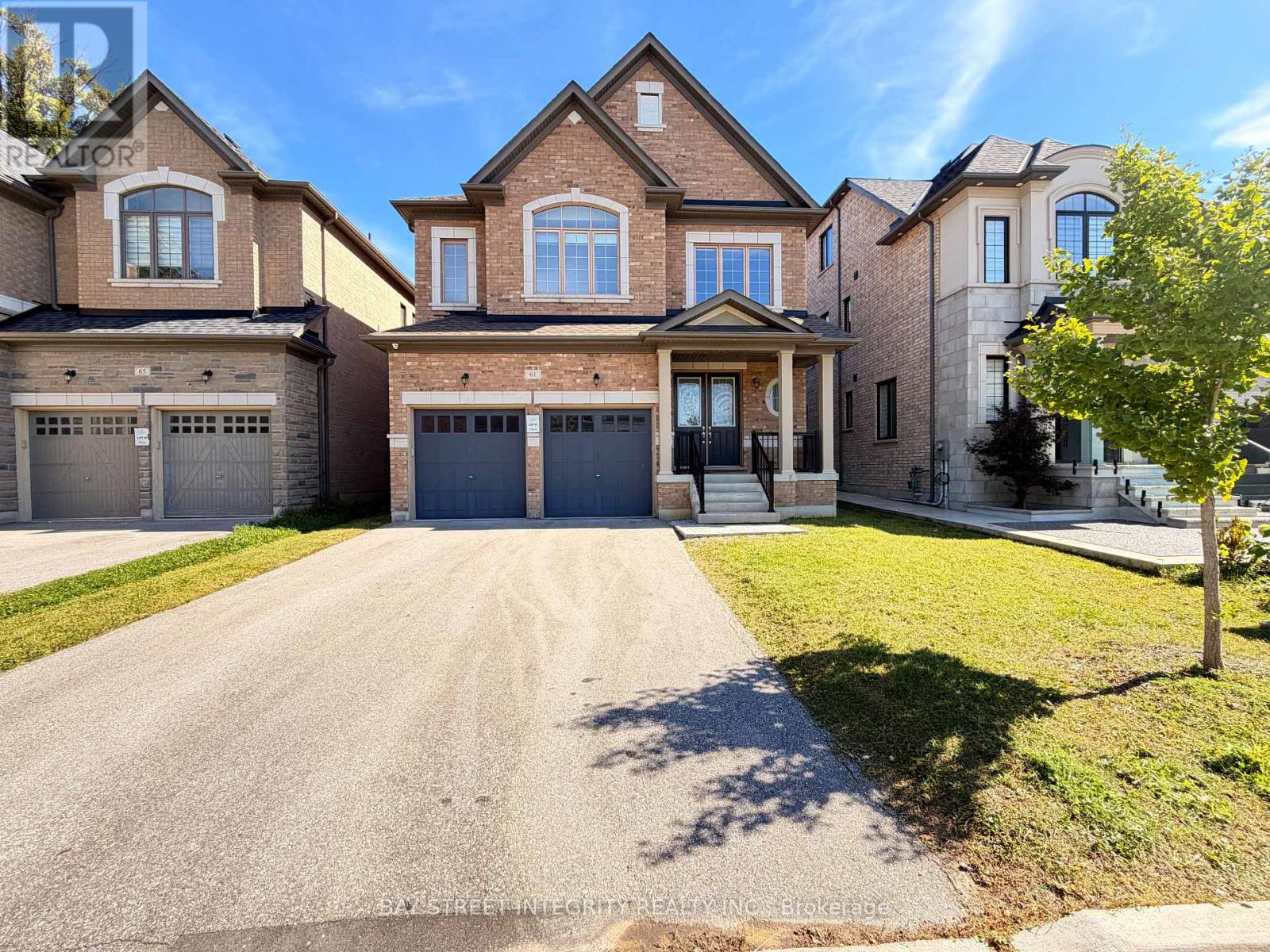 61 CANNES AVENUE, Vaughan, Ontario