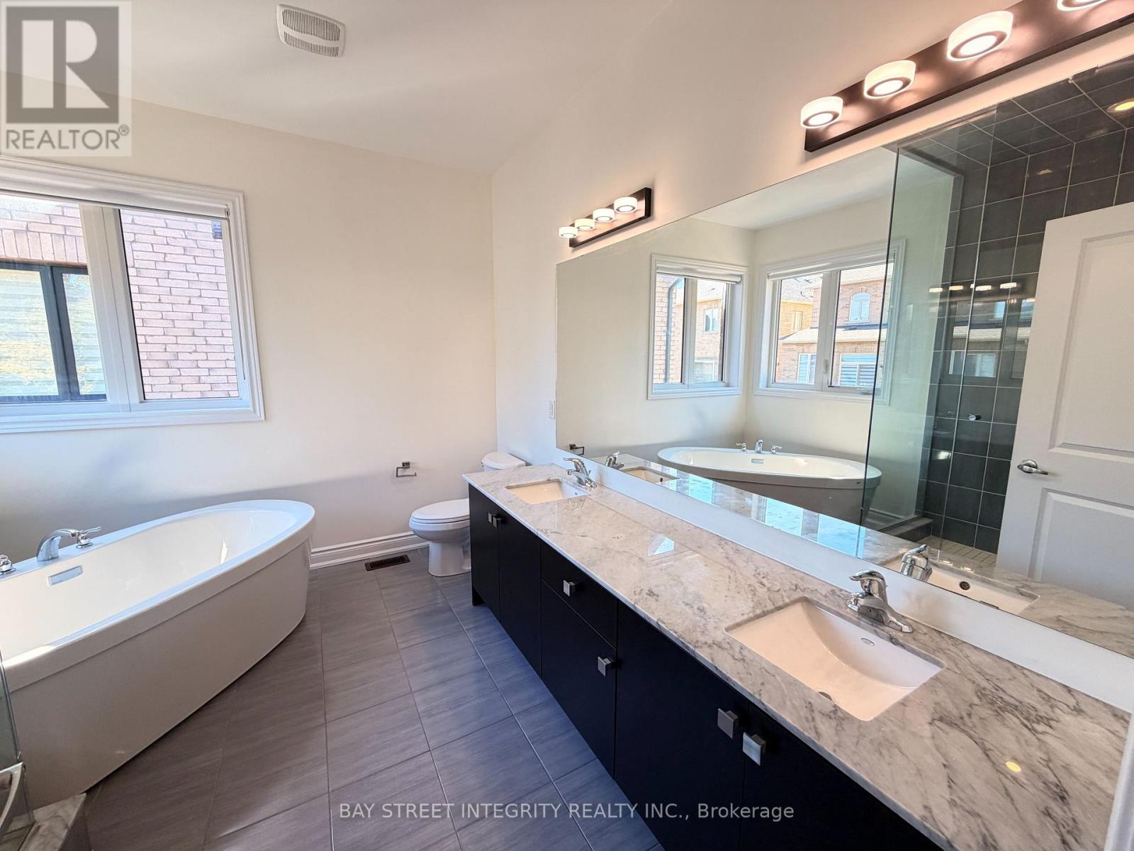61 Cannes Avenue, Vaughan, Ontario  L4H 4P8 - Photo 16 - N13817162
