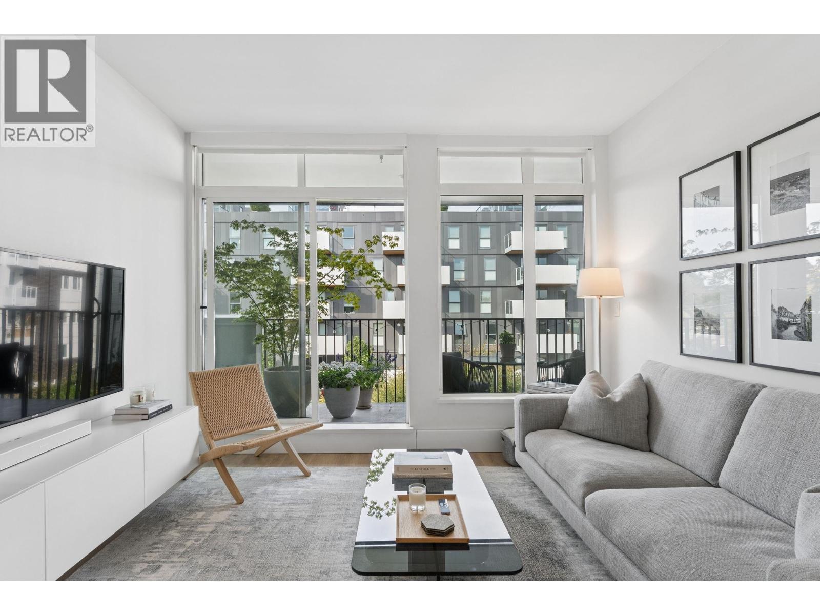 501 5080 Quebec Street, Vancouver, British Columbia  V5W 2N2 - Photo 3 - R3168087