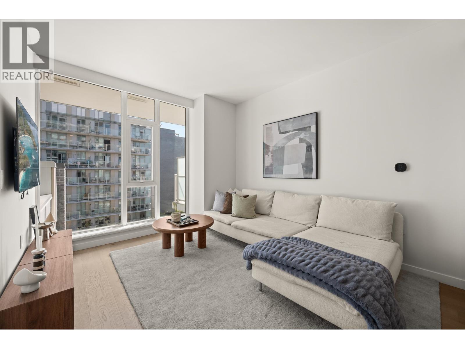 602 7418 PAULSON STREET, Vancouver, British Columbia