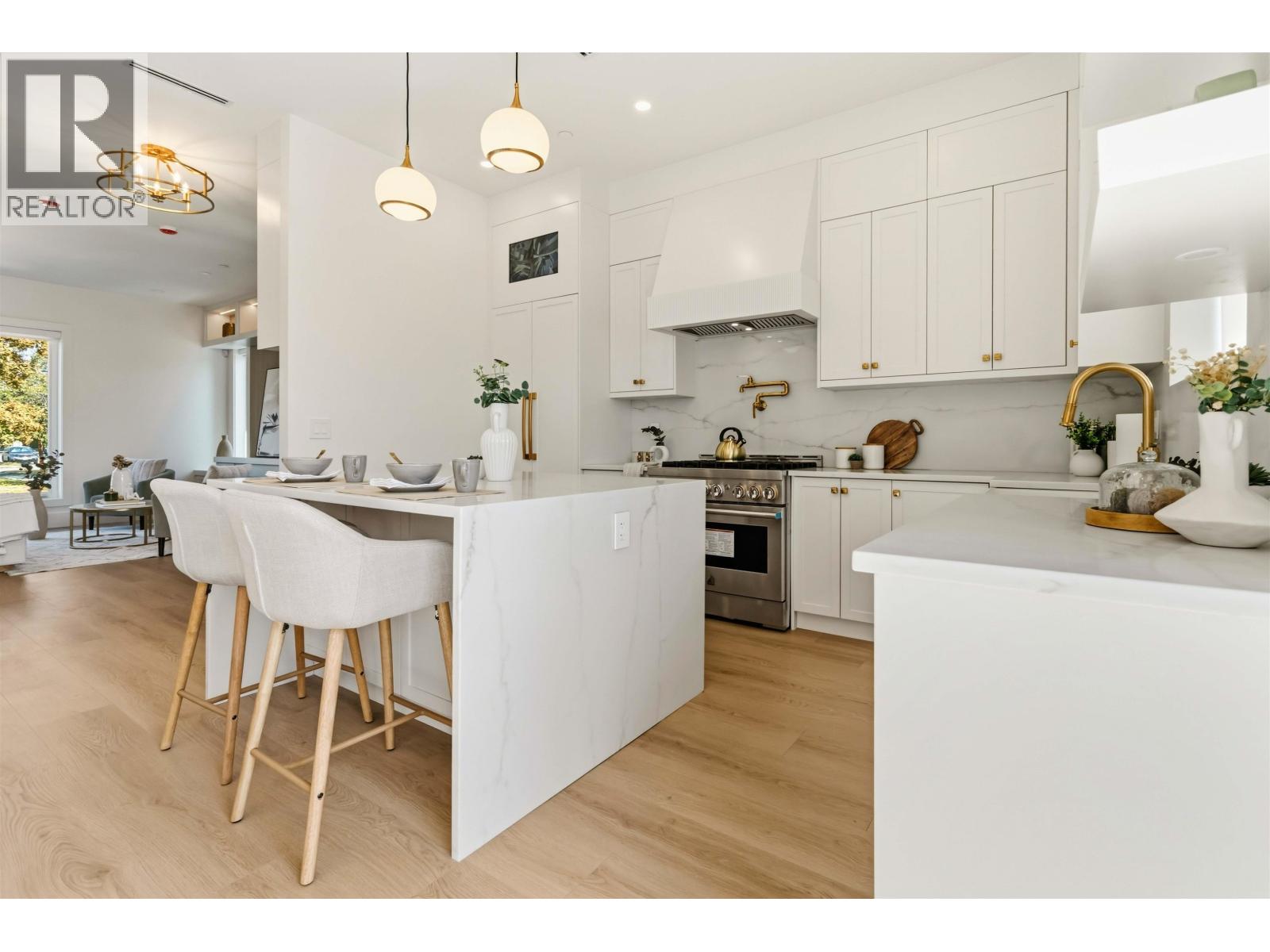 6425 Doman Street, Vancouver, British Columbia  V5S 3H2 - Photo 14 - R3166136