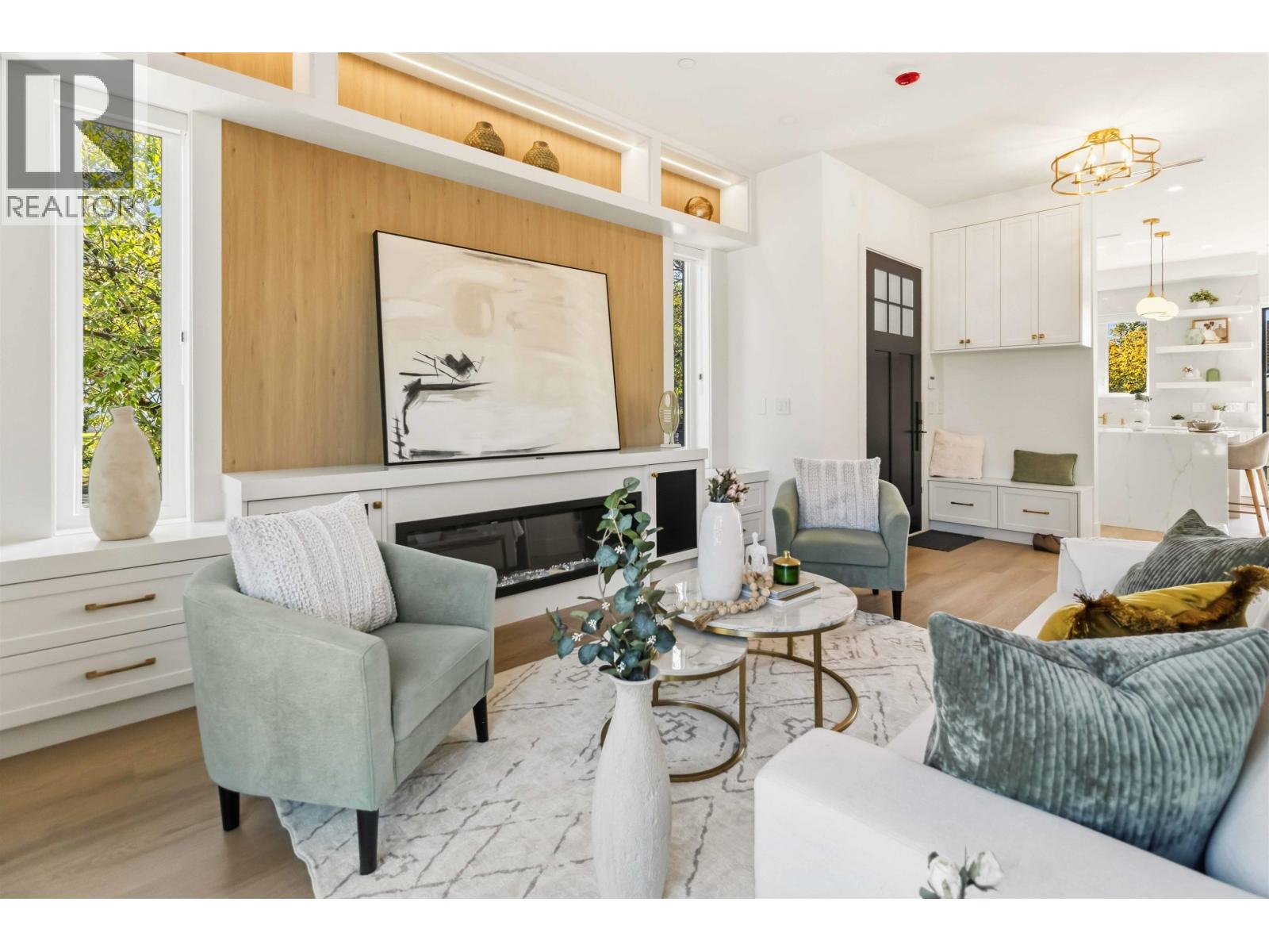 6425 Doman Street, Vancouver, British Columbia  V5S 3H2 - Photo 4 - R3166136