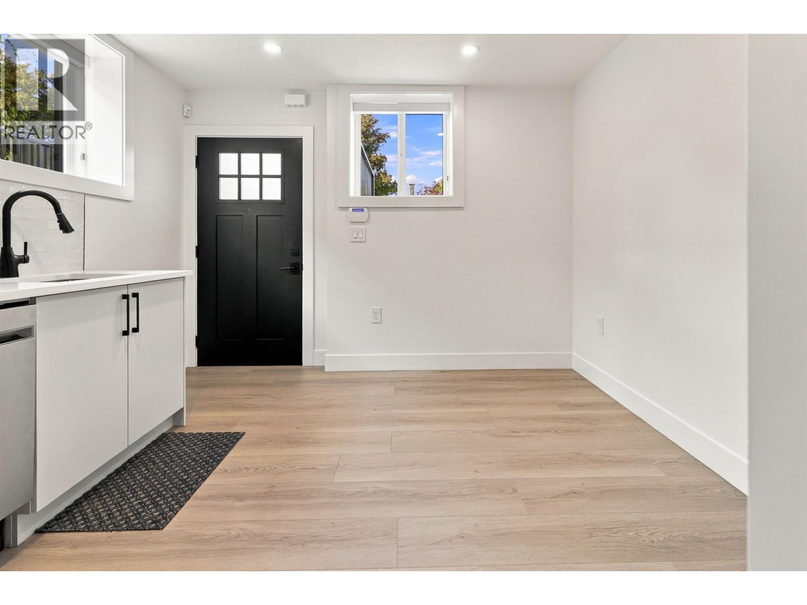 6425 Doman Street, Vancouver, British Columbia  V5S 3H2 - Photo 35 - R3166136