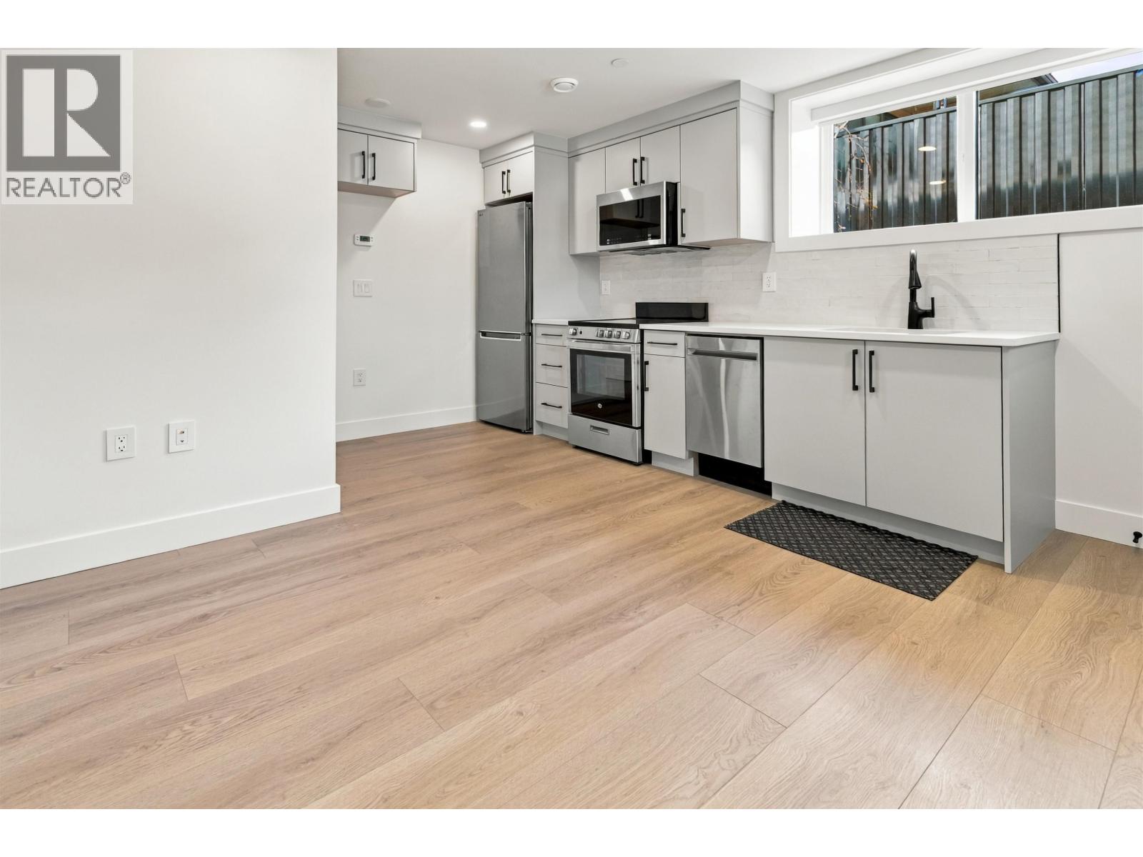 6425 Doman Street, Vancouver, British Columbia  V5S 3H2 - Photo 36 - R3166136