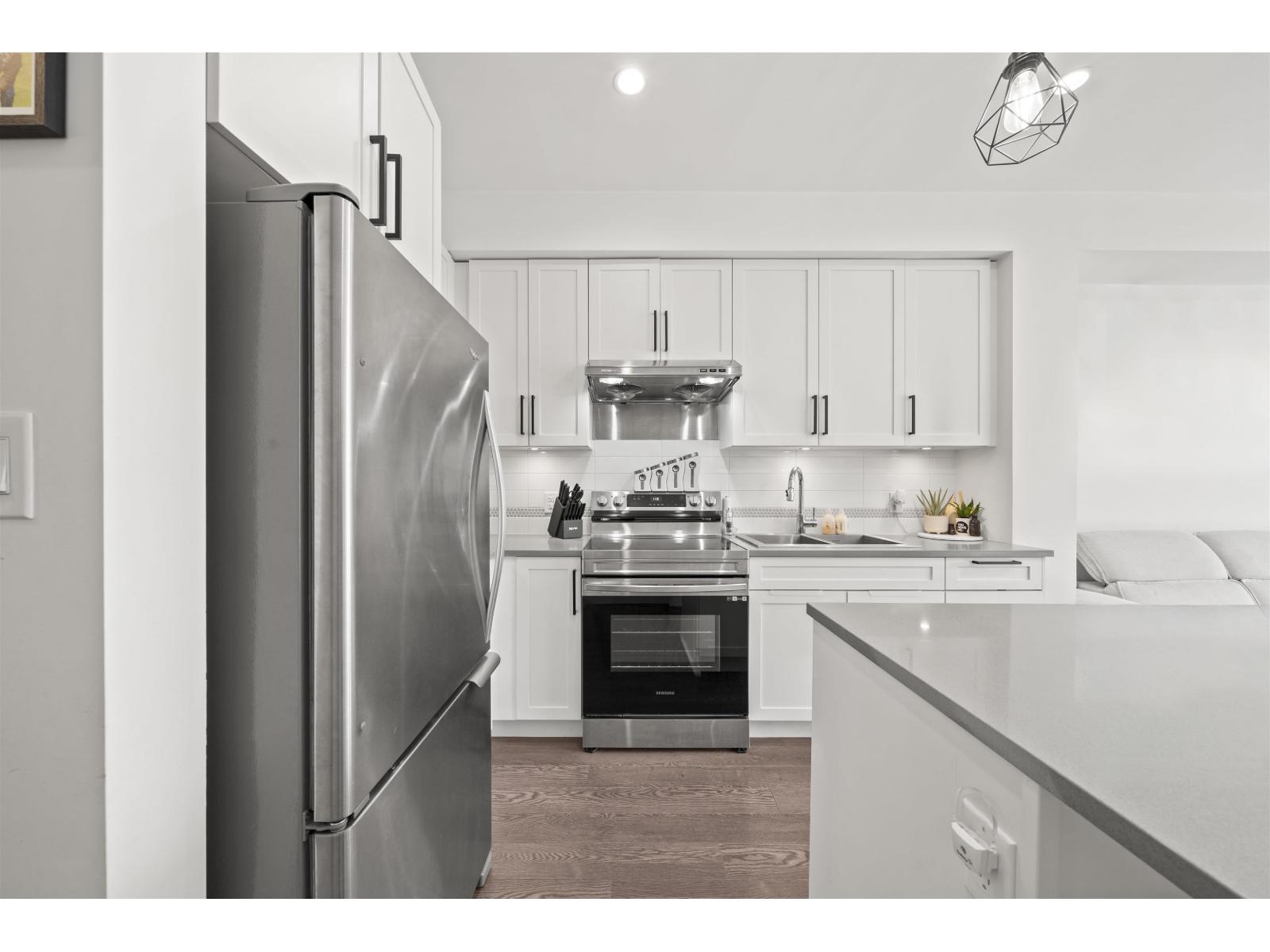 213 8360 Delsom Way, Delta, British Columbia  V4C 0E6 - Photo 4 - R3168354