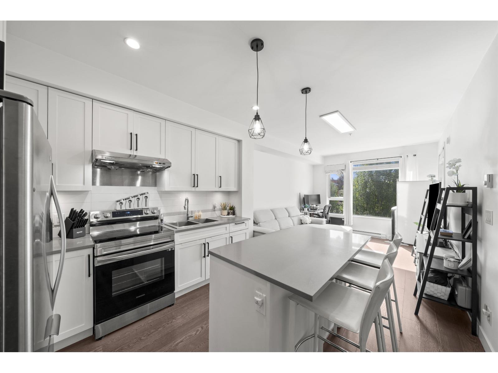 213 8360 Delsom Way, Delta, British Columbia  V4C 0E6 - Photo 5 - R3168354