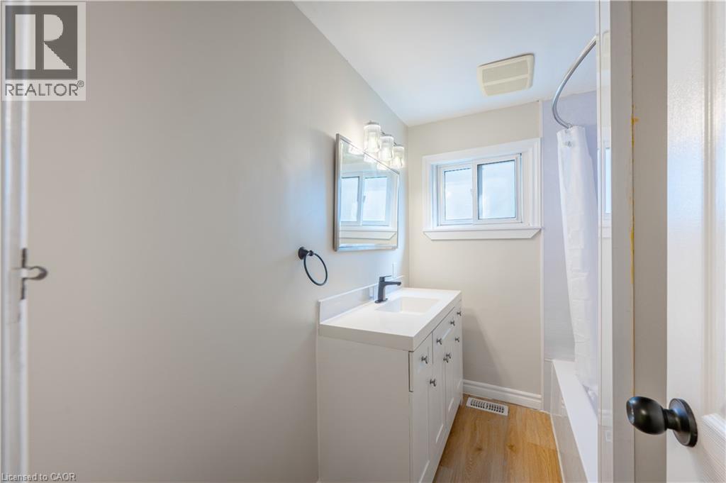 655 Albert Street Unit# A, Waterloo, Ontario  N2L 3V5 - Photo 14 - 40854868