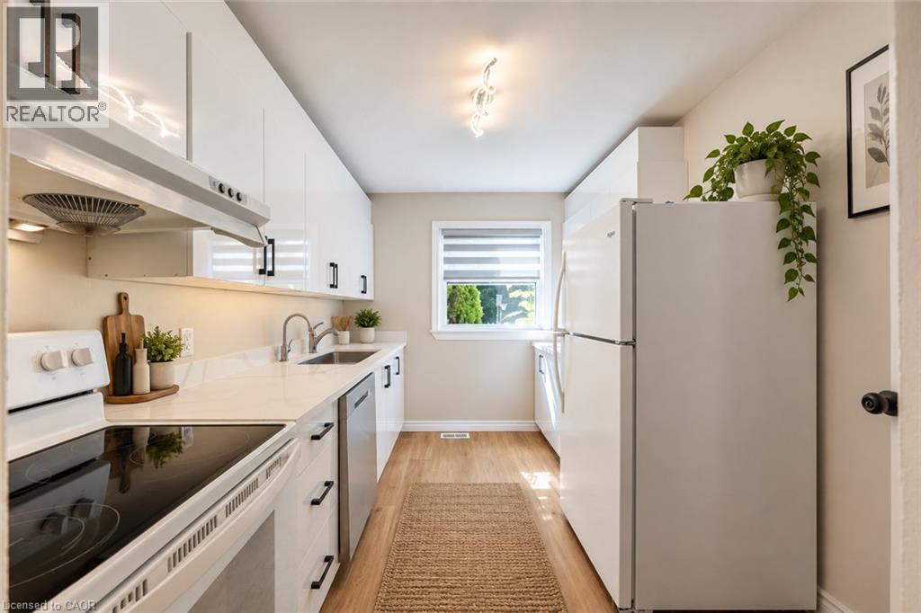 655 Albert Street Unit# A, Waterloo, Ontario  N2L 3V5 - Photo 6 - 40854868