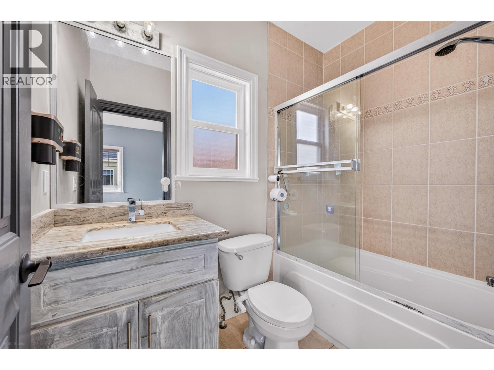 4682 Blundell Road, Richmond, British Columbia  V7C 1G9 - Photo 17 - R3144434