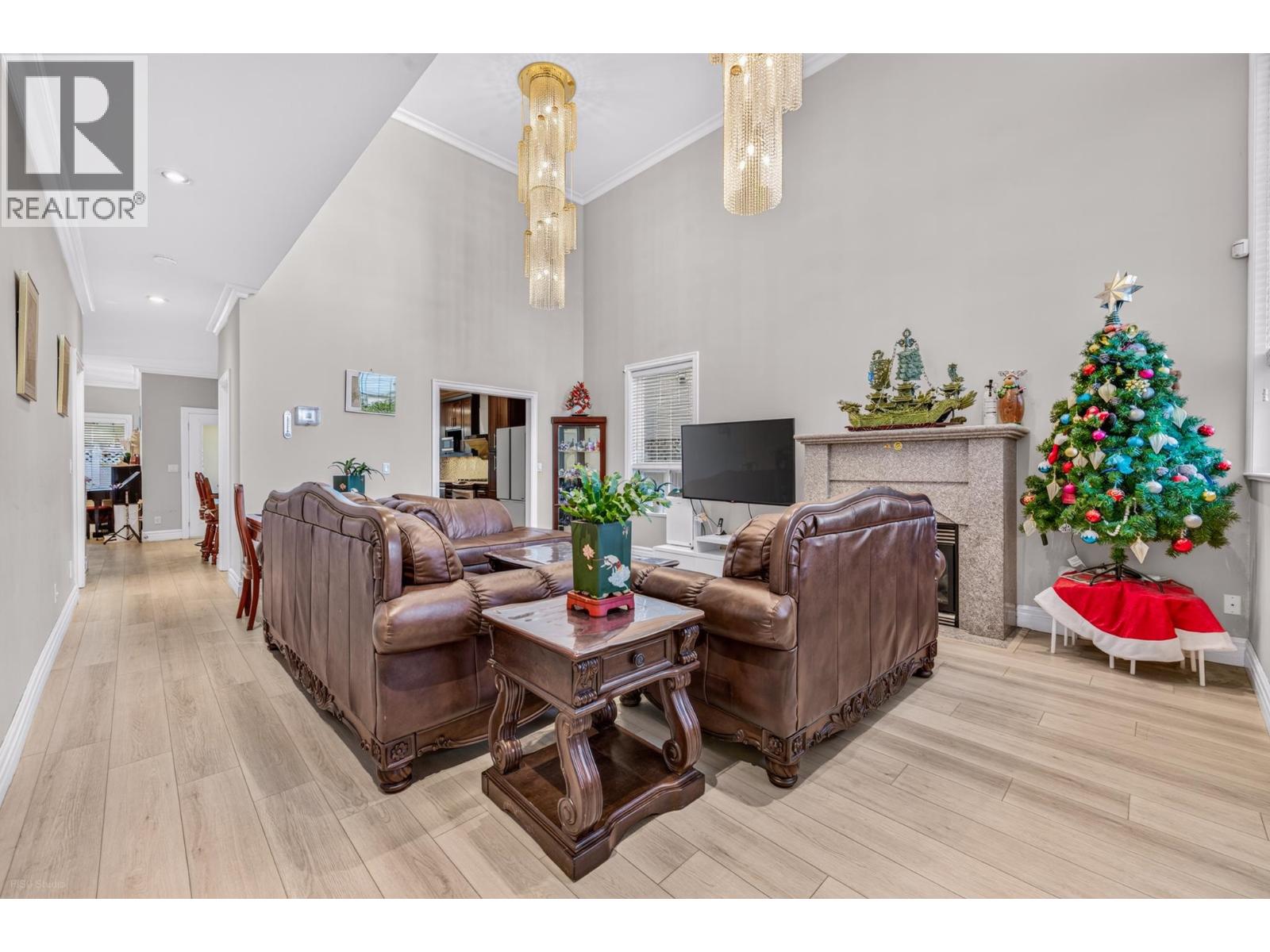 4682 Blundell Road, Richmond, British Columbia  V7C 1G9 - Photo 3 - R3144434