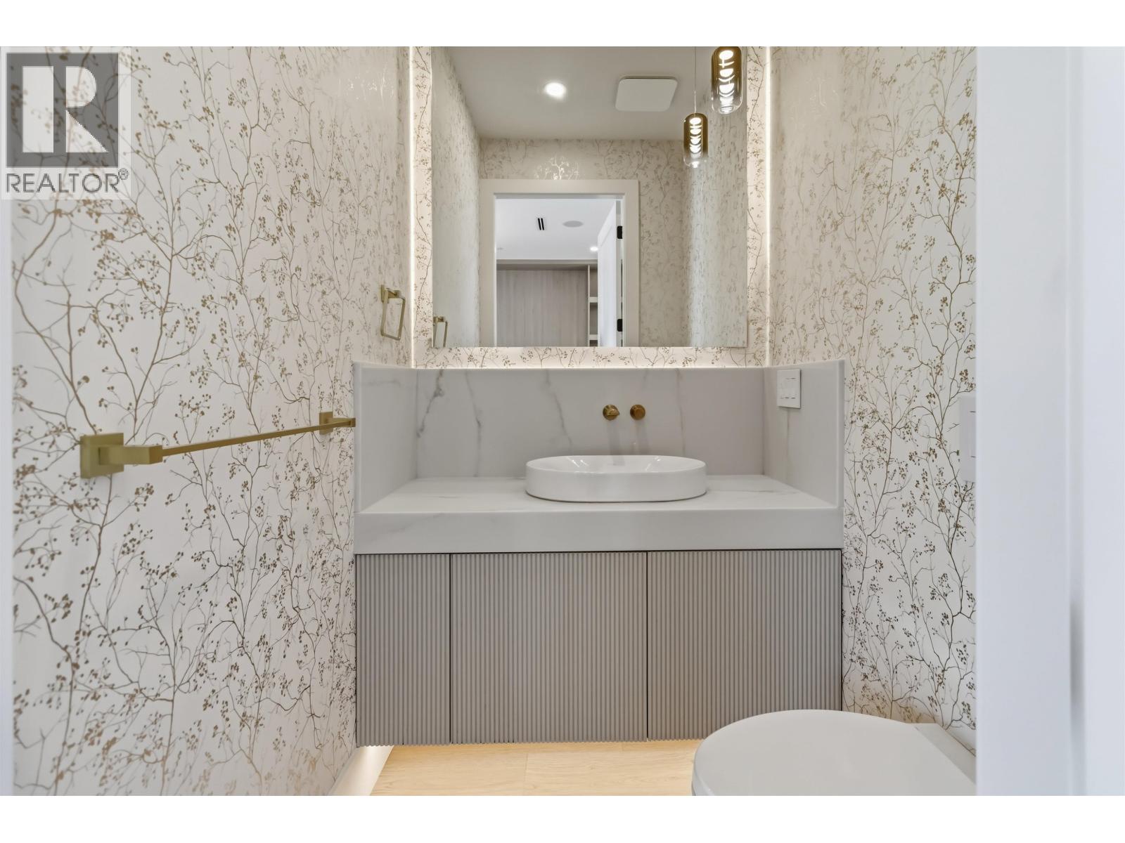 3290 E 48th Avenue, Vancouver, British Columbia  V5S 1H5 - Photo 10 - R3168123