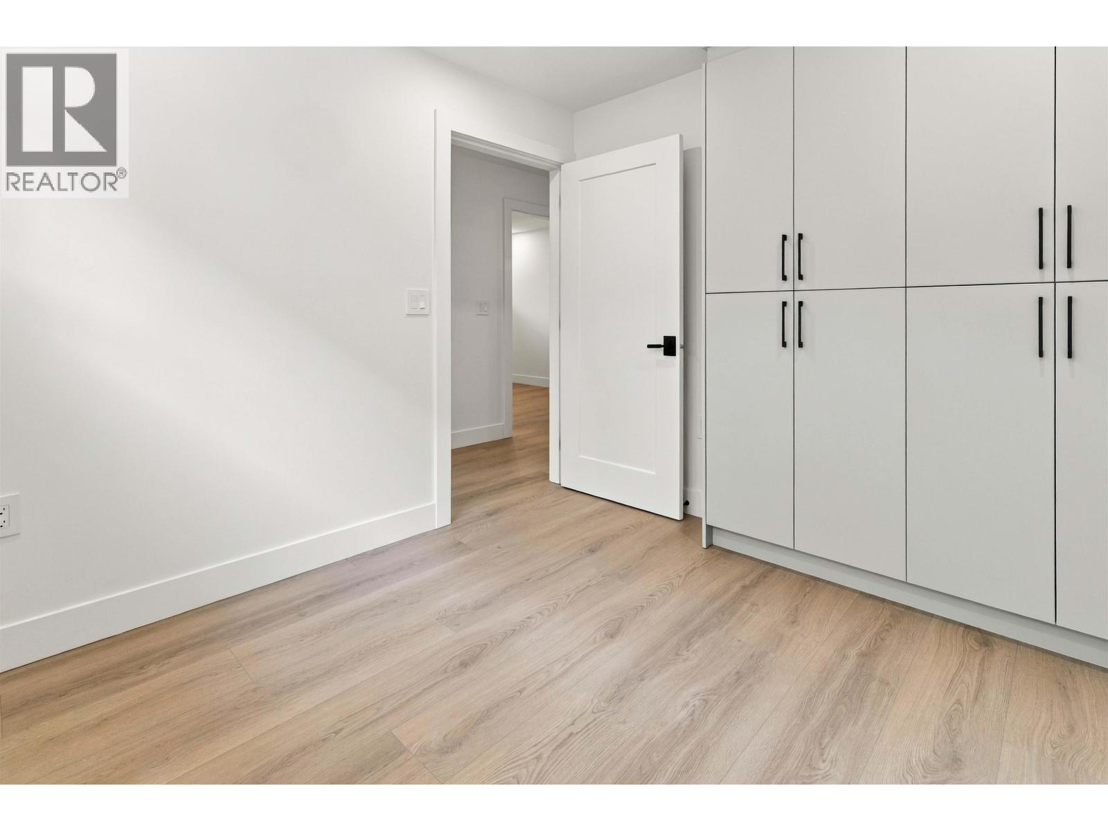 3290 E 48th Avenue, Vancouver, British Columbia  V5S 1H5 - Photo 33 - R3168123
