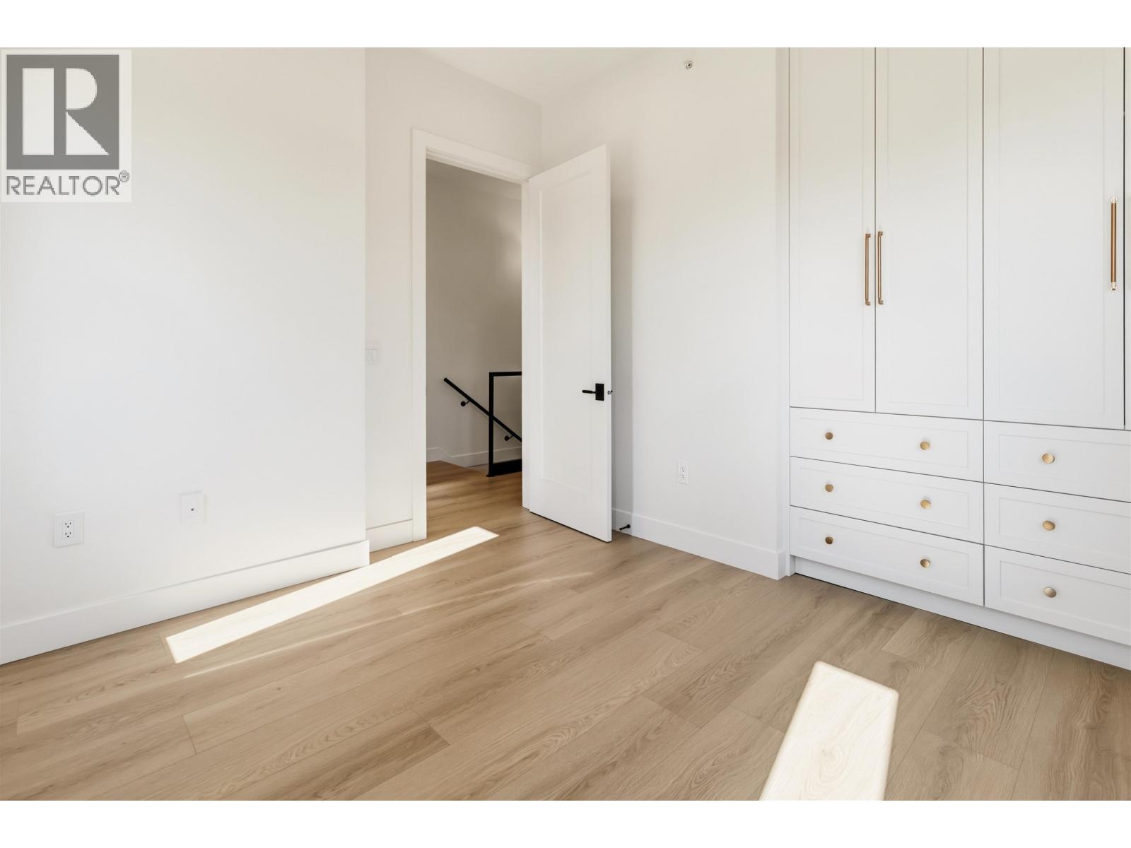 6425 Doman Street, Vancouver, British Columbia  V5S 3H2 - Photo 28 - R3166136