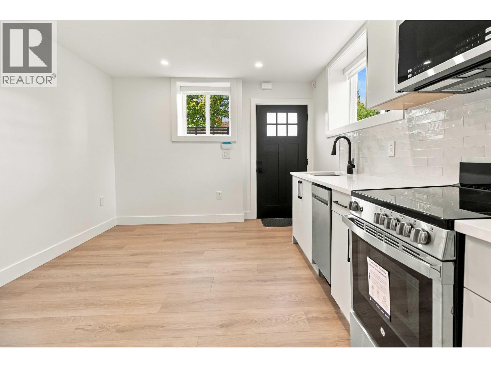 6425 Doman Street, Vancouver, British Columbia  V5S 3H2 - Photo 33 - R3166136