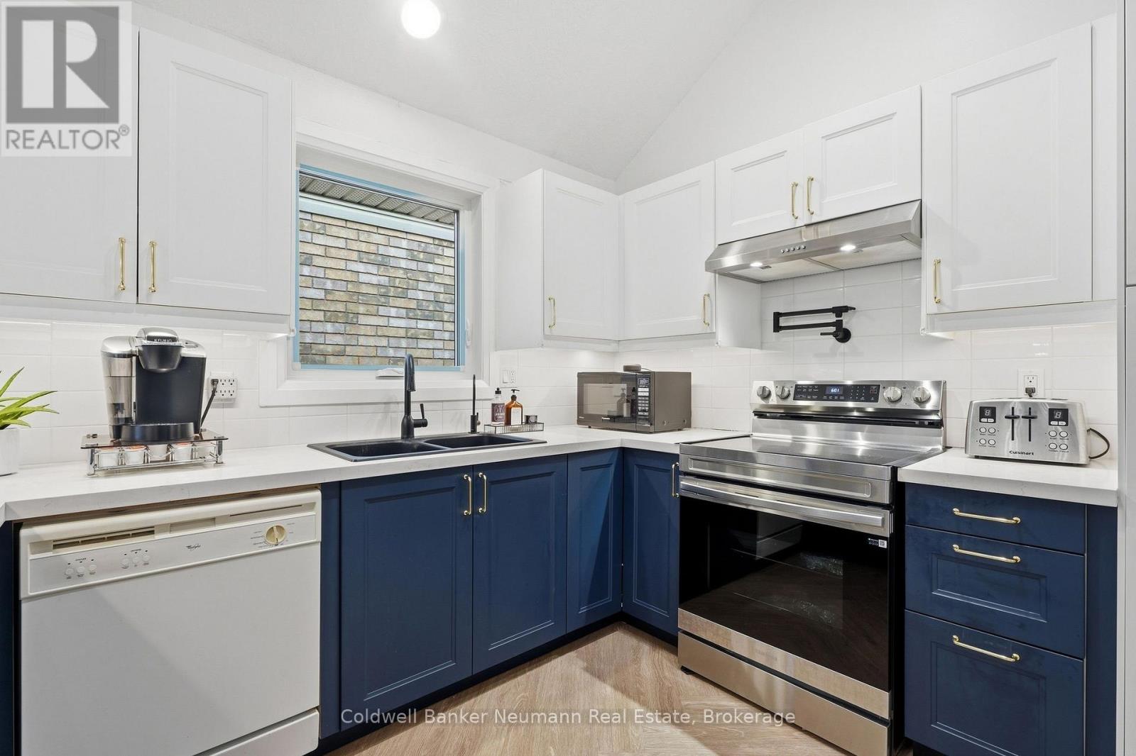20 Trailbrook Lane, Guelph (Grange Road), Ontario  N1E 7B5 - Photo 13 - X13817190